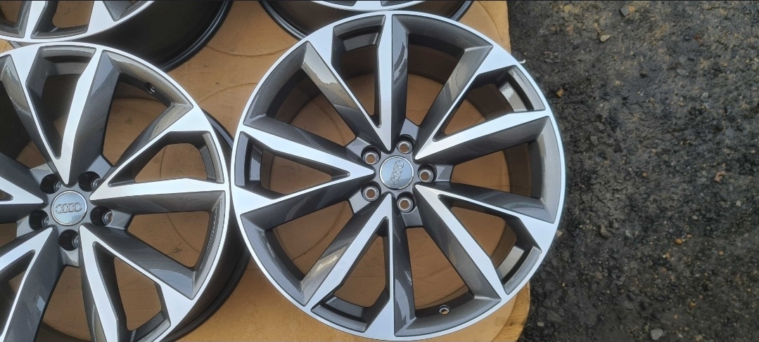 Originální alu kola Audi Q7 SQ7 4M0 R21 - 4