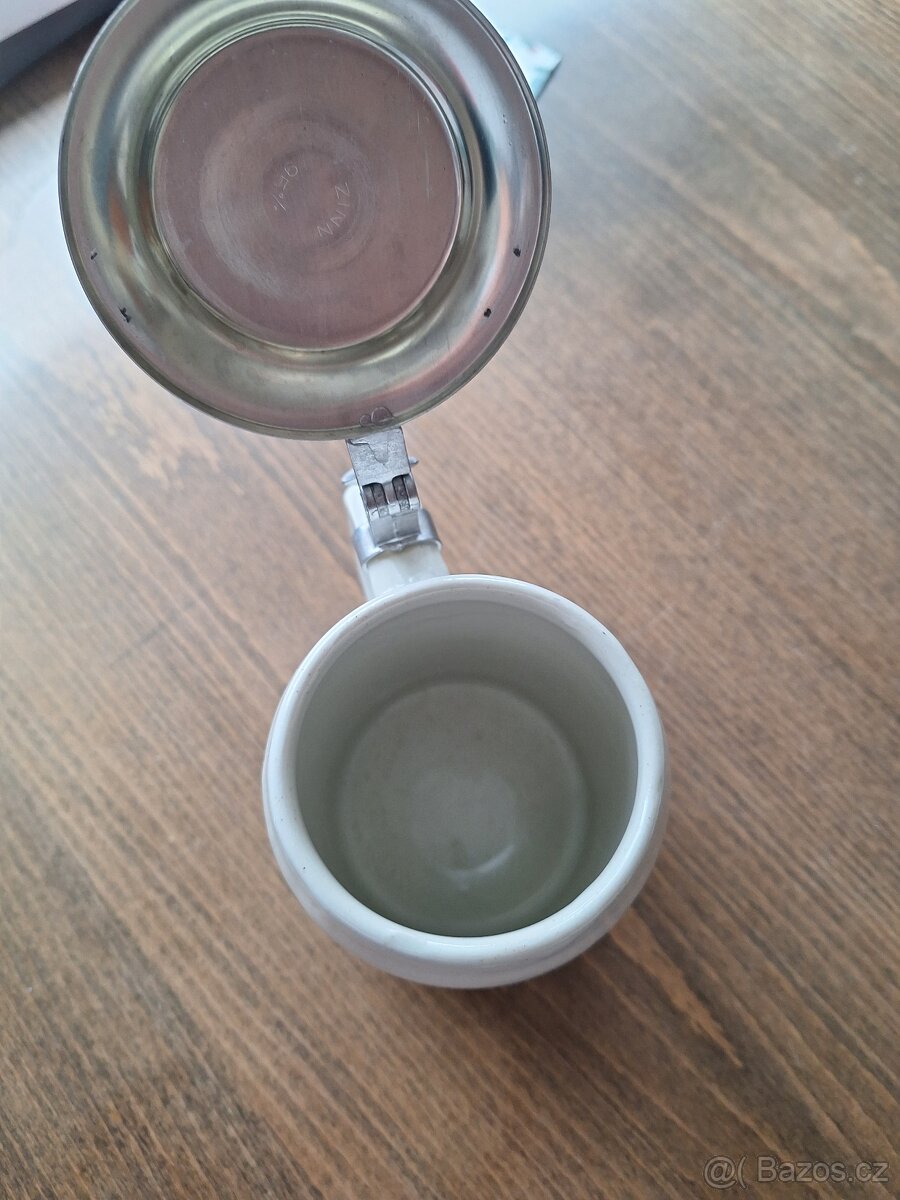 Korbel keramický s cínovým víkem- jeleni - 4