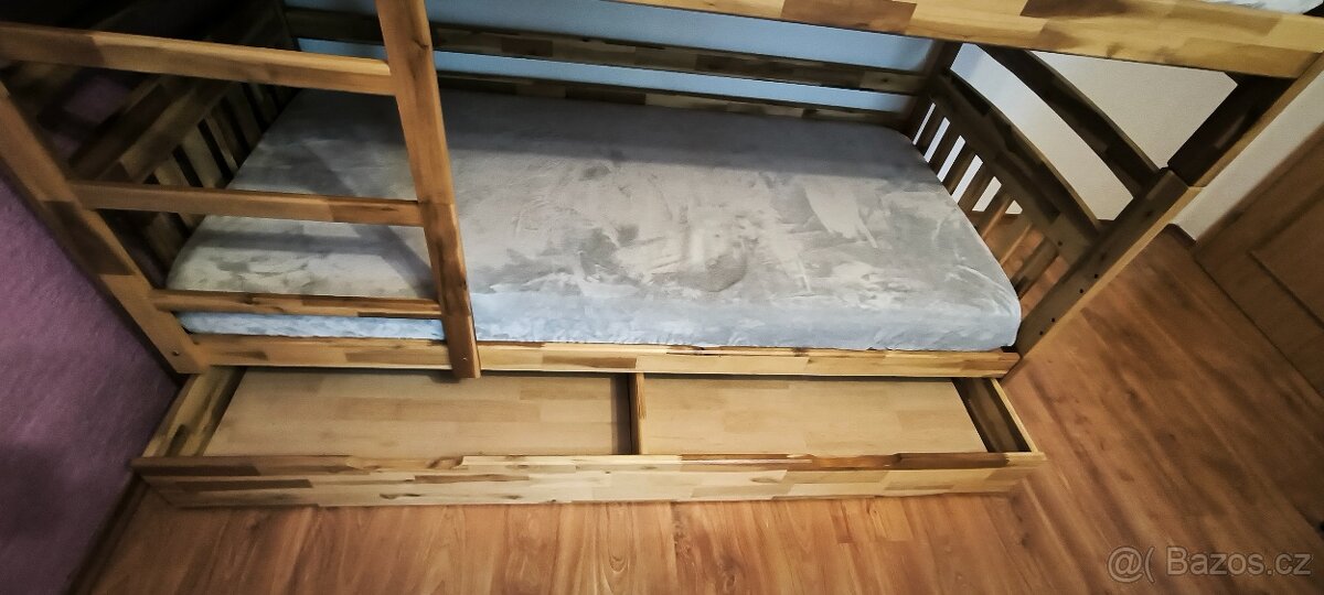 Zachovalá dětská dvojpostel - 4