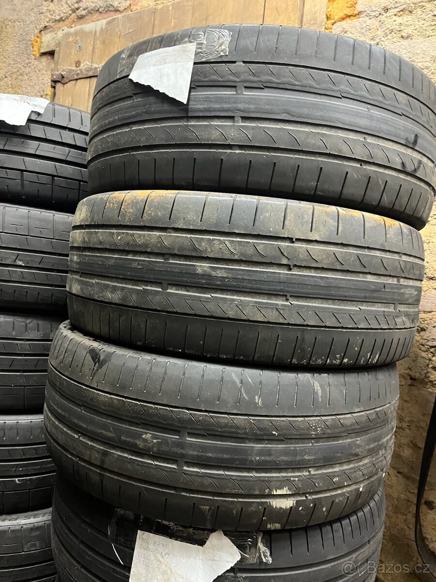 Prodám pneumatiky 245/45 R19 - 4