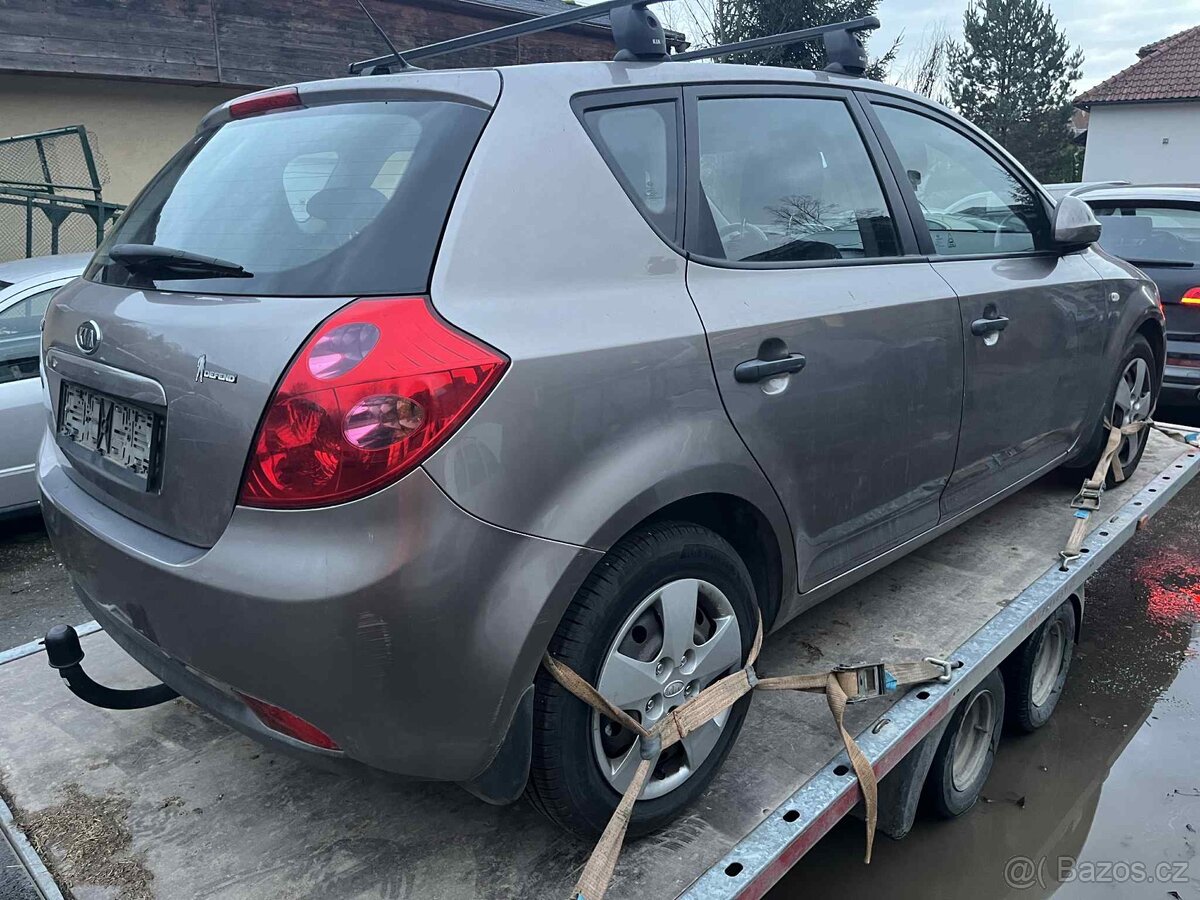 Kia Ceed 1.4 cvvt - 4