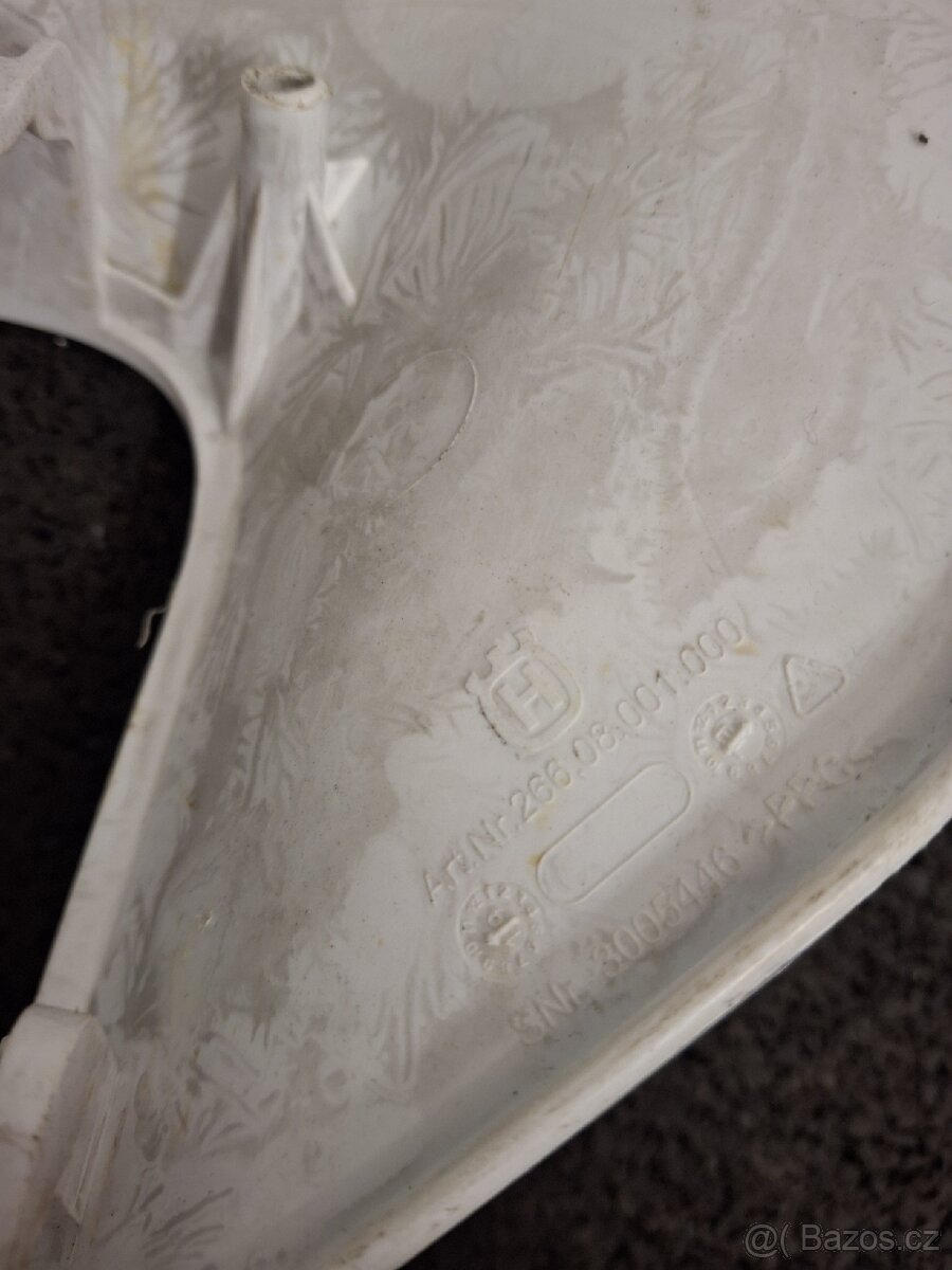 Plasty Husqvarna - 4