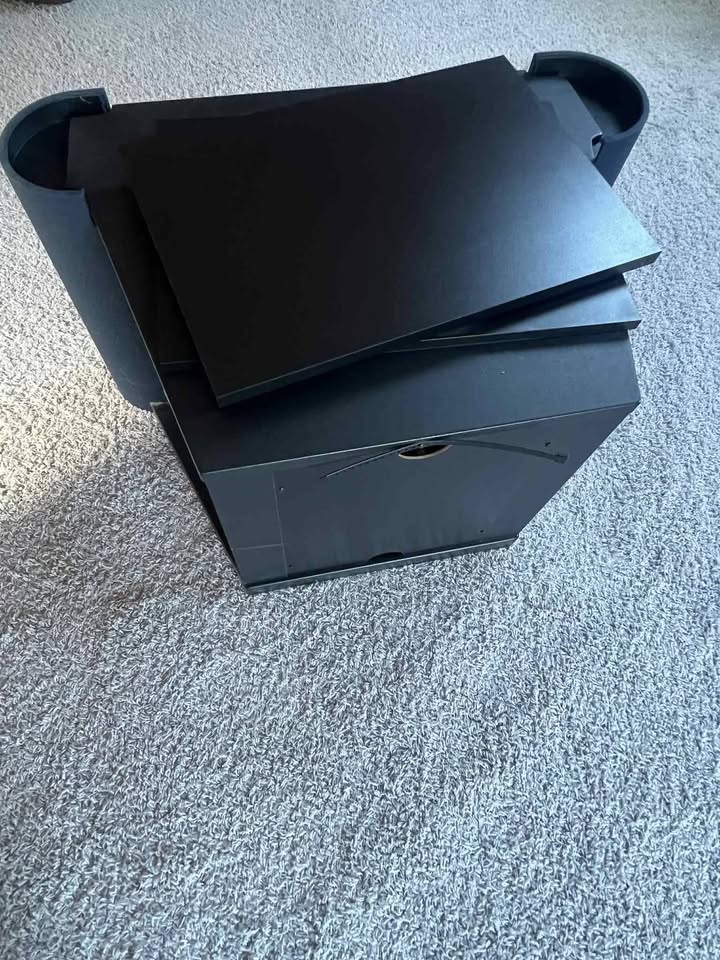 Polohovací stolek pod televizi - 4