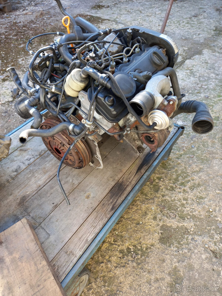 Náhradní díly Audi A4 - 4