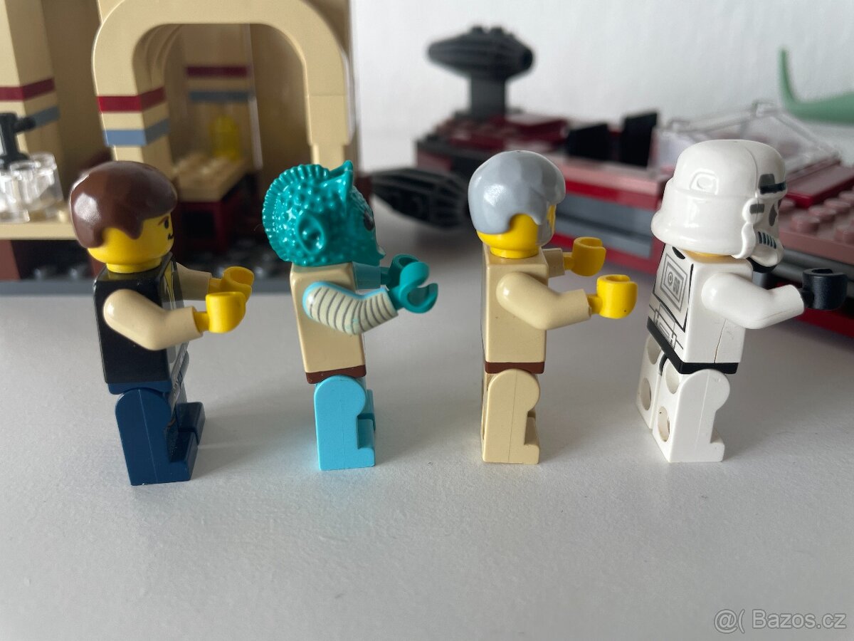 LEGO Star Wars 4501 Mos Eisley Cantina - 4