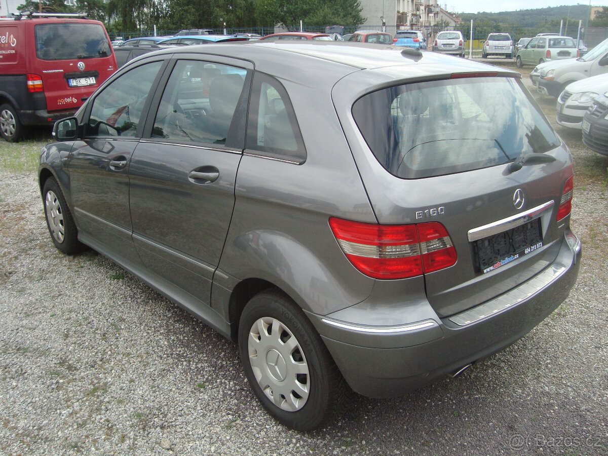 Mercedes B160 - 4