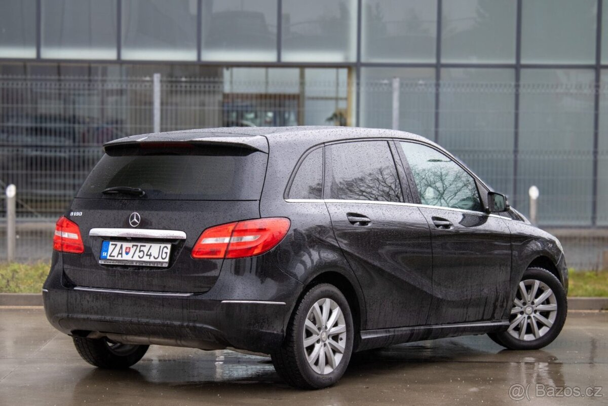 Mercedes-Benz B 180 - 4