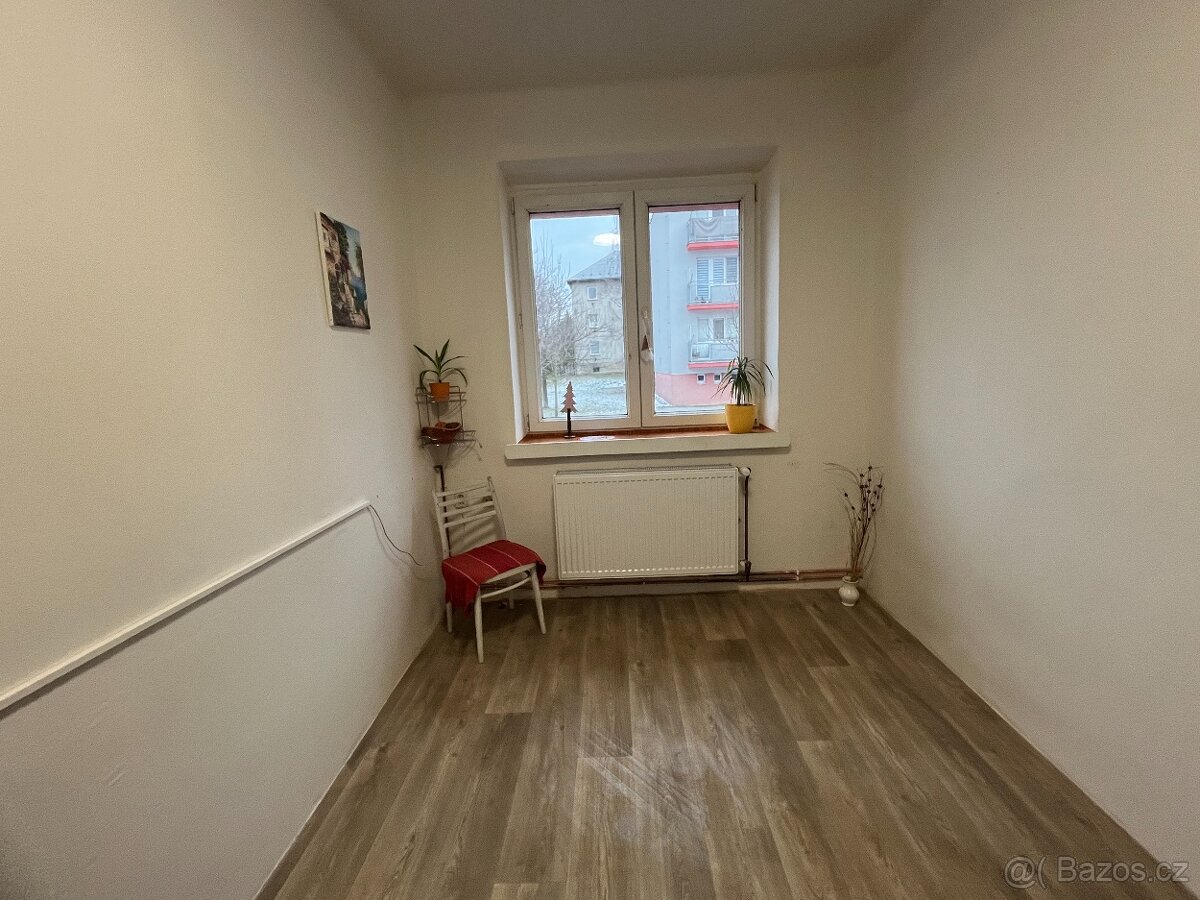 Nový Jičín, Křížkovského nám. - 4