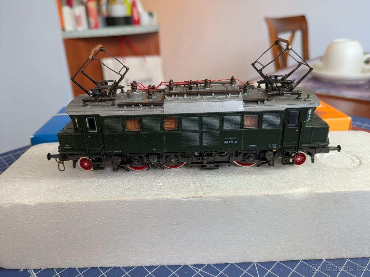 H0 Roco 04144S BR 104 DB - 4