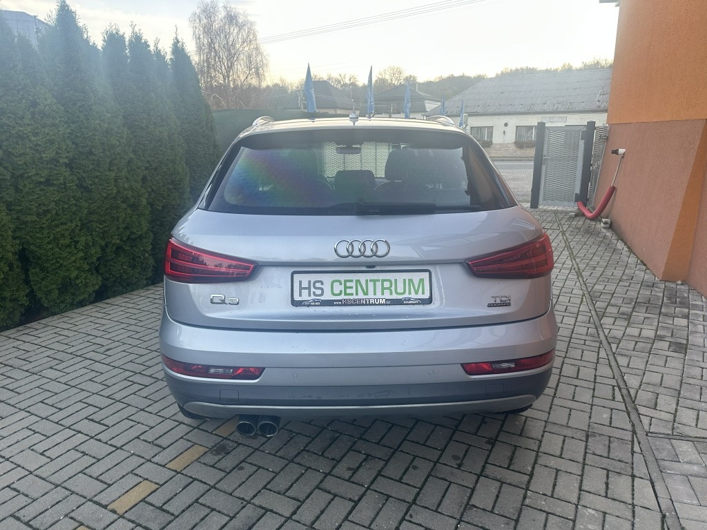 Audi Q3 2.0 TDi 110kW 4x4 - 4