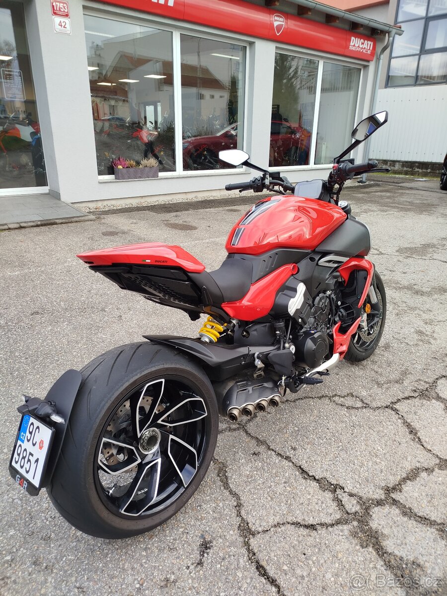 Ducati Diavel V4, ČR, TOVÁRNÍ ZÁRUKA, AKRAPOVIČ - 4