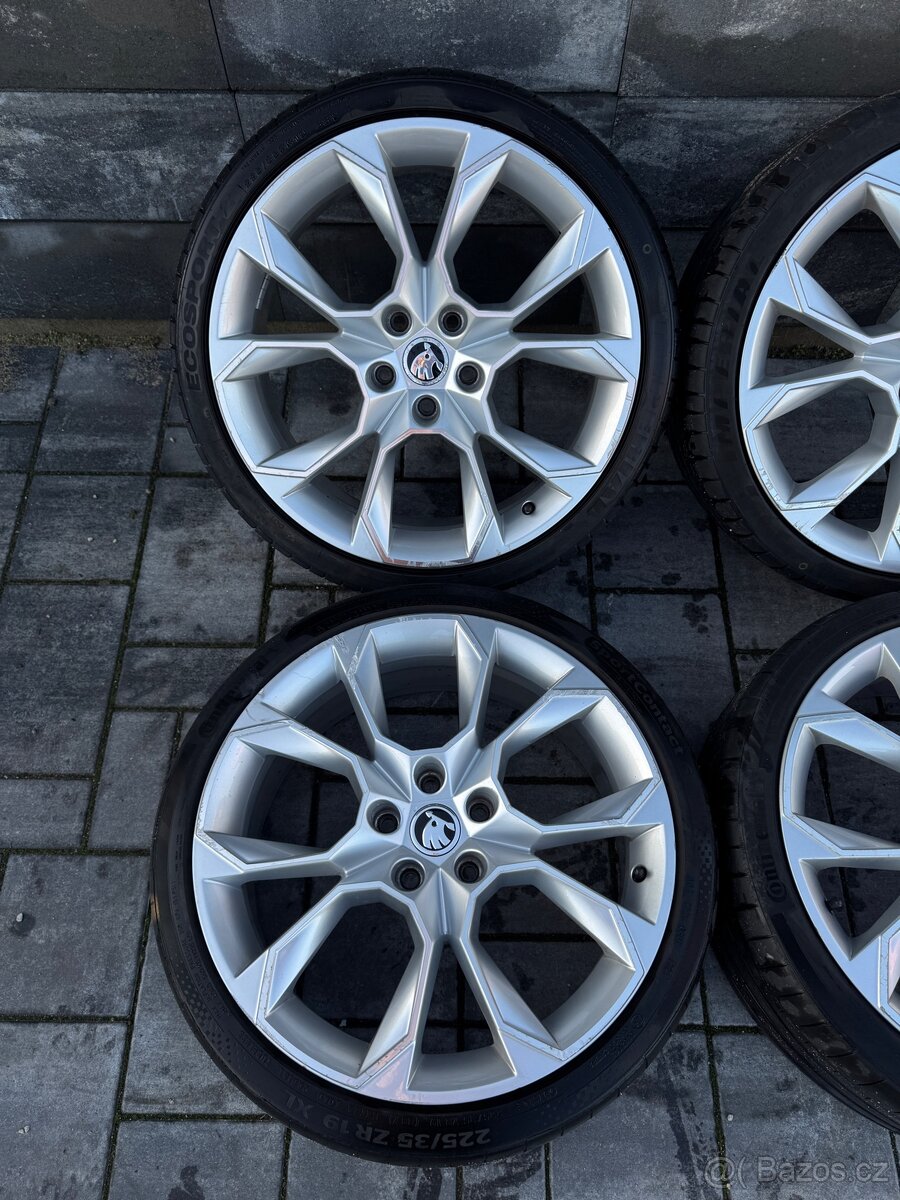 5x112 r19 Škoda EXTREME - 4