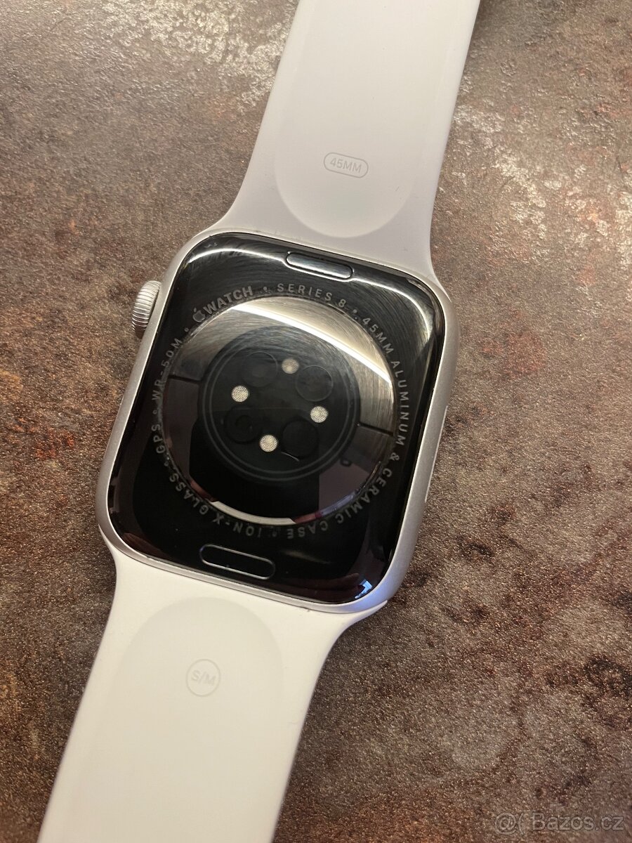 Apple Watch 8 45mm GPS - 4