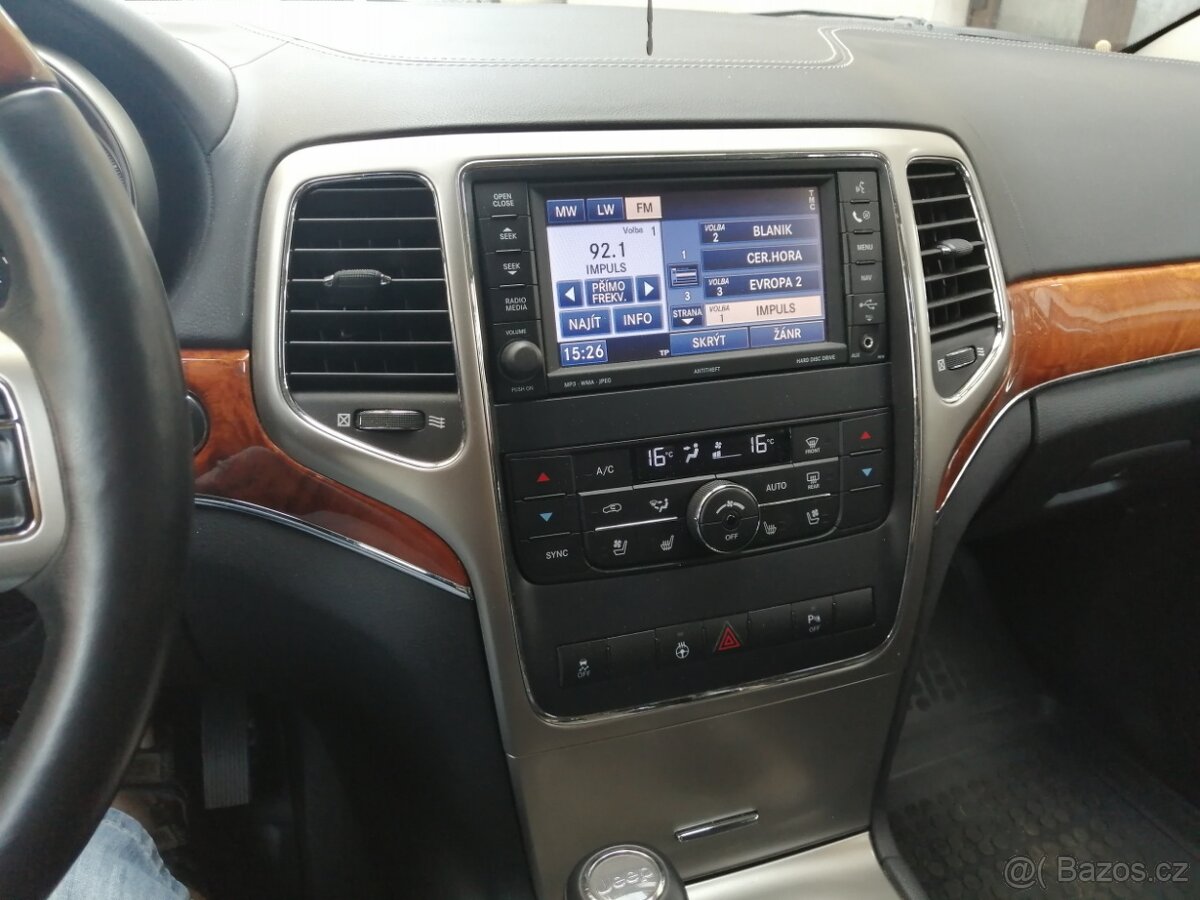 JEEP GRAND CHEROKEE - 4