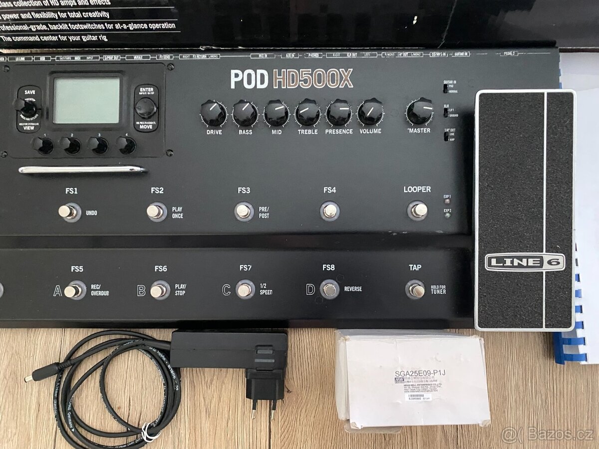 Kytarový multiefekt LINE6 POD HD500X - 4