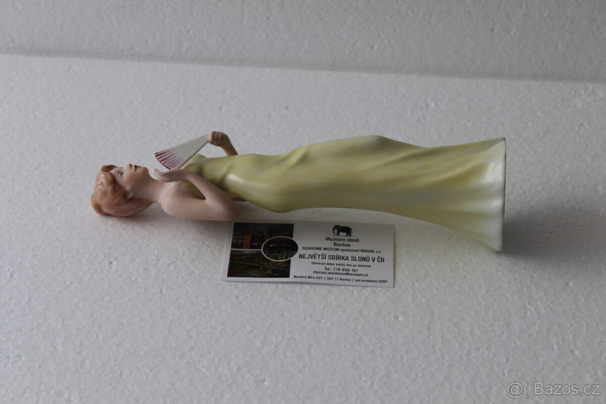 Dáma s vějířem, Royal Dux - 4