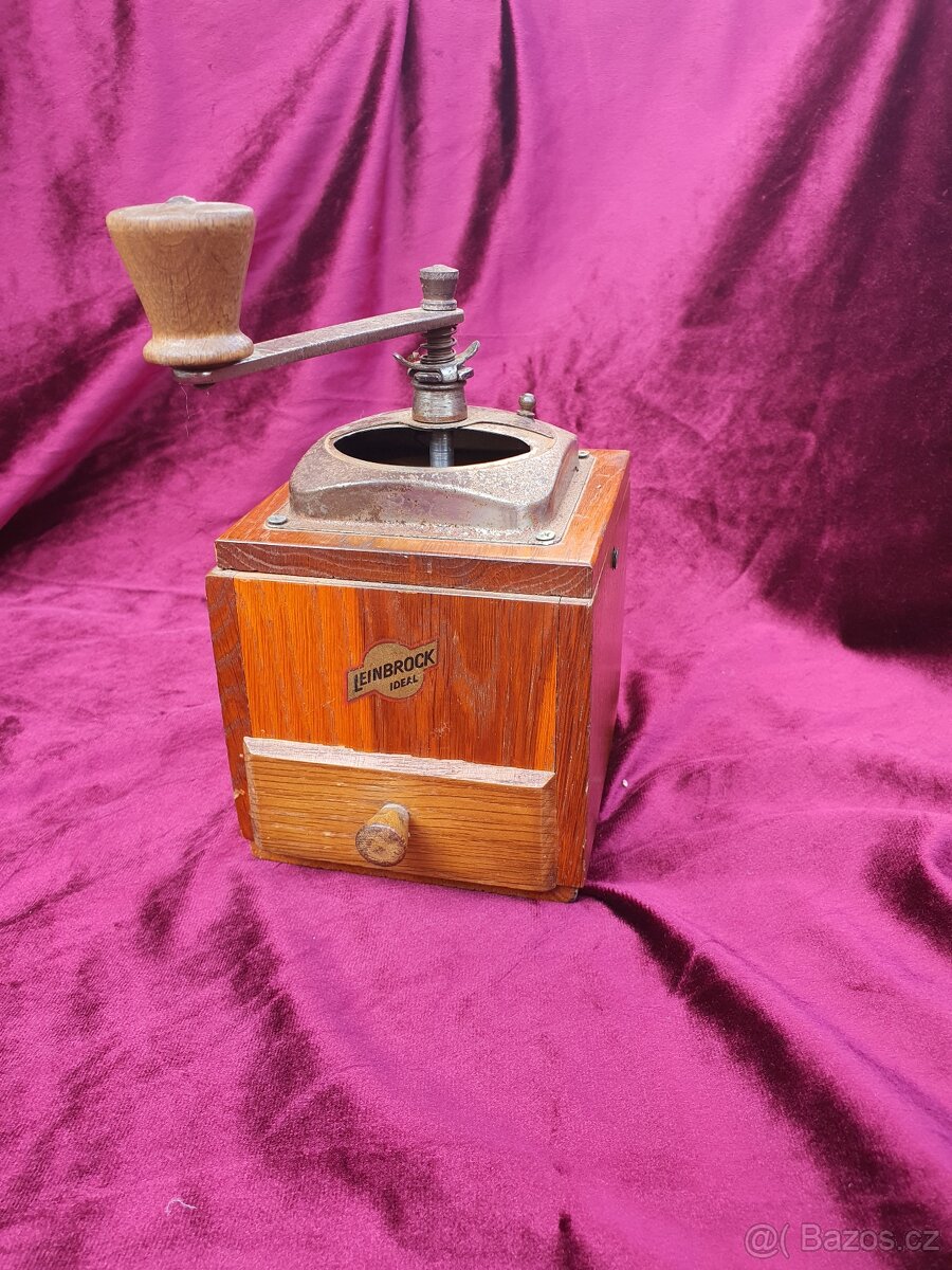 Starožitný mlýnek na kávu Leinbrock - 4