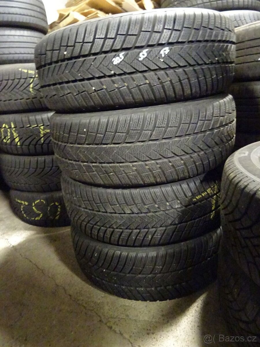 Zimní pneu Vredestein, 205/55/17, 4 ks, 7 mm - 4