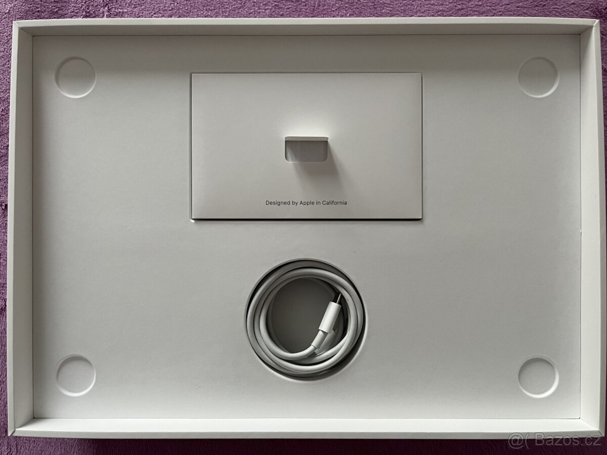 MacBook Air 2019 - 4