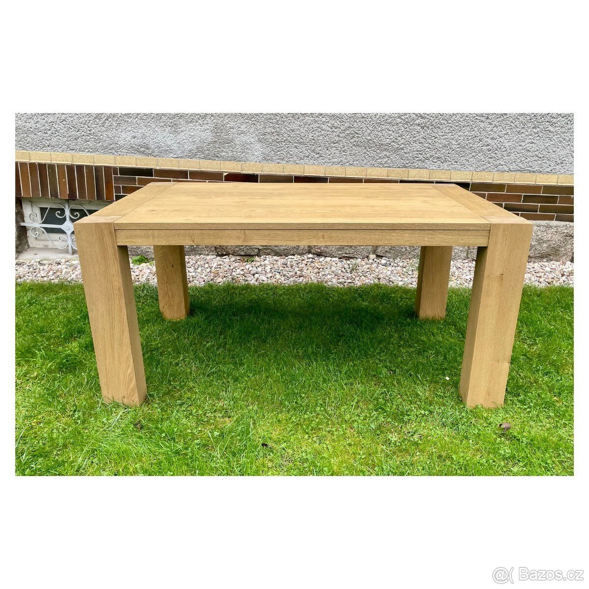 Nerozkládací jídelní stůl - Sany - 4