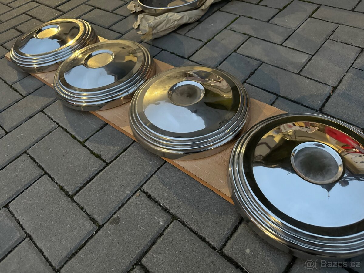 Volha Gaz 24, nové poklice - 4