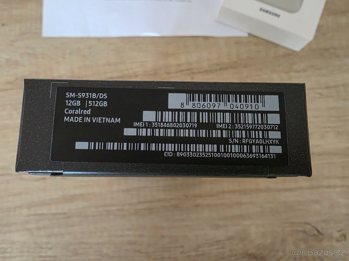 Samsung galaxy S25 12/512 GB + powerbanka - 4