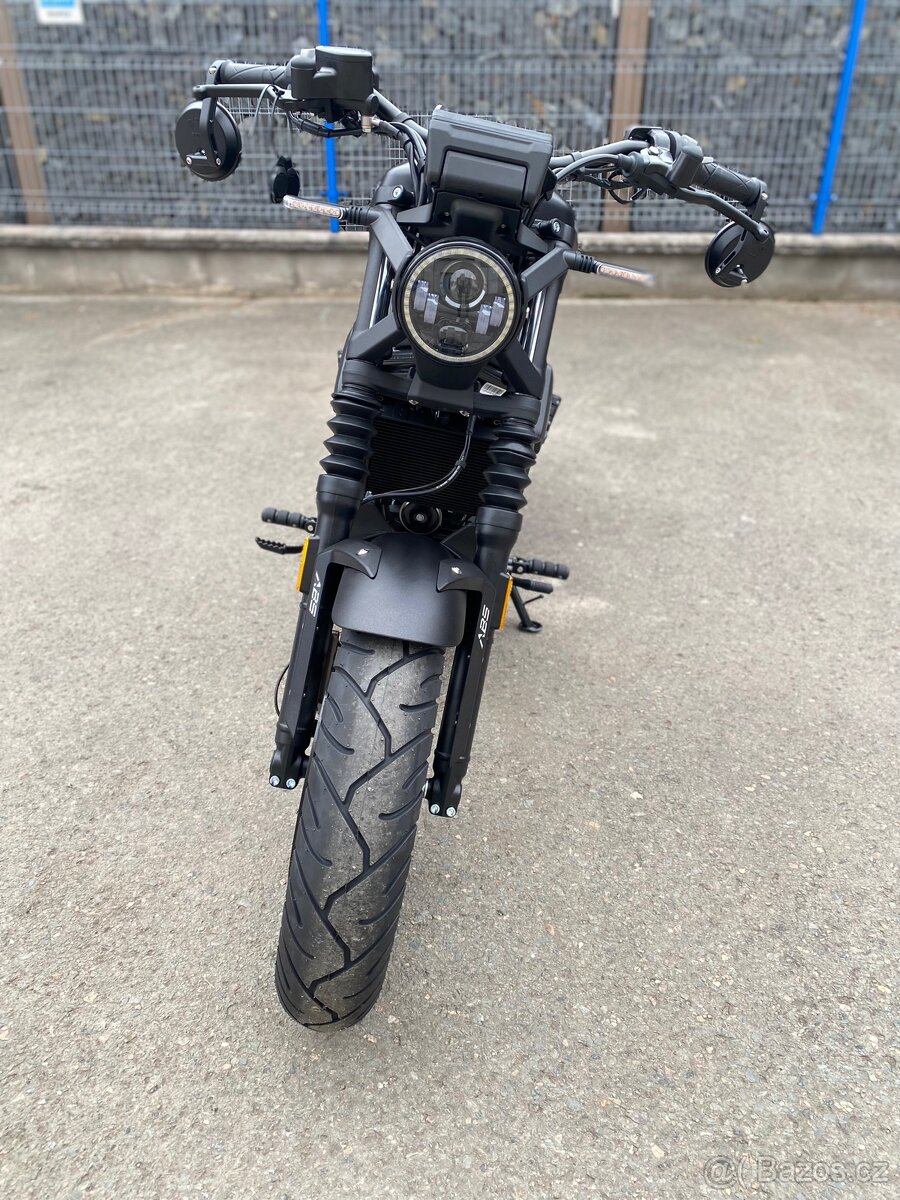 Zontes 125 Custom - SKLADEM - 4