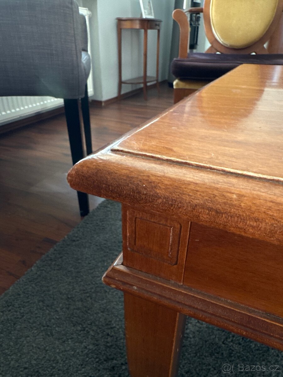Konferenční stůl - 4