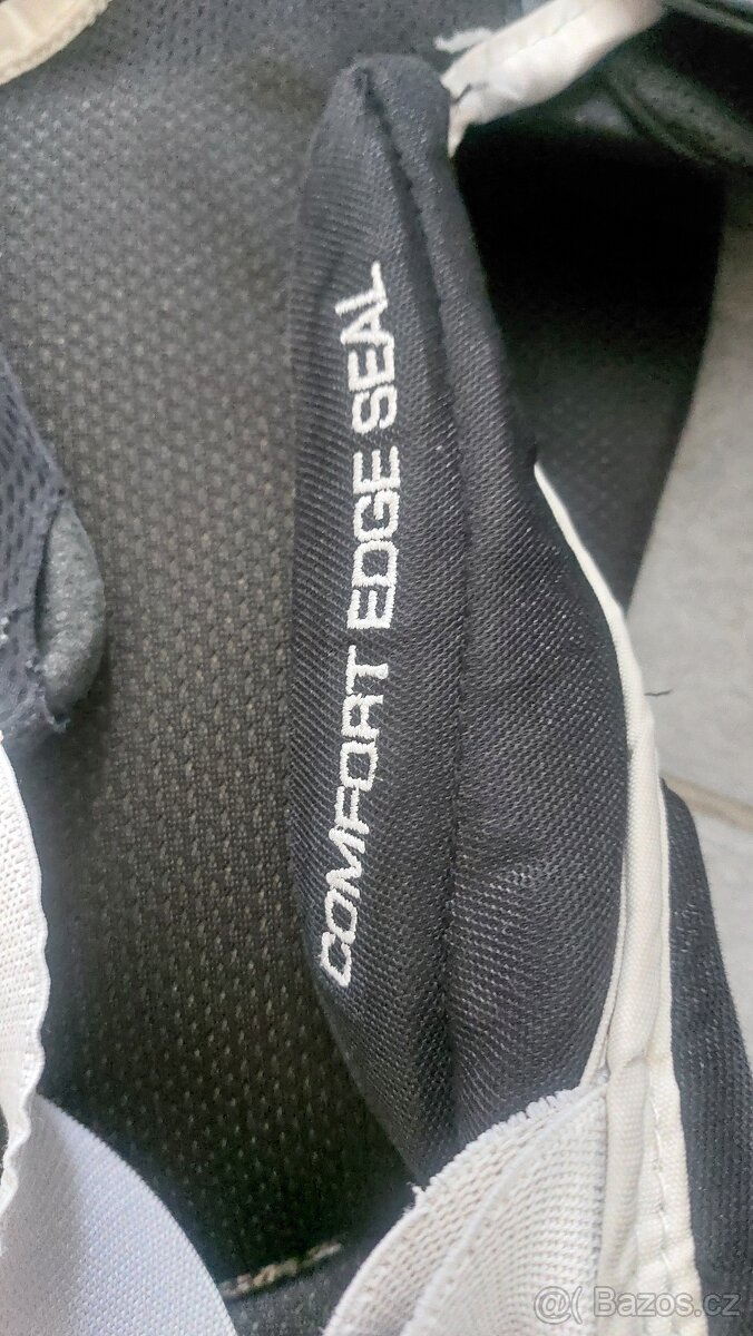 Brankářská vesta - 4