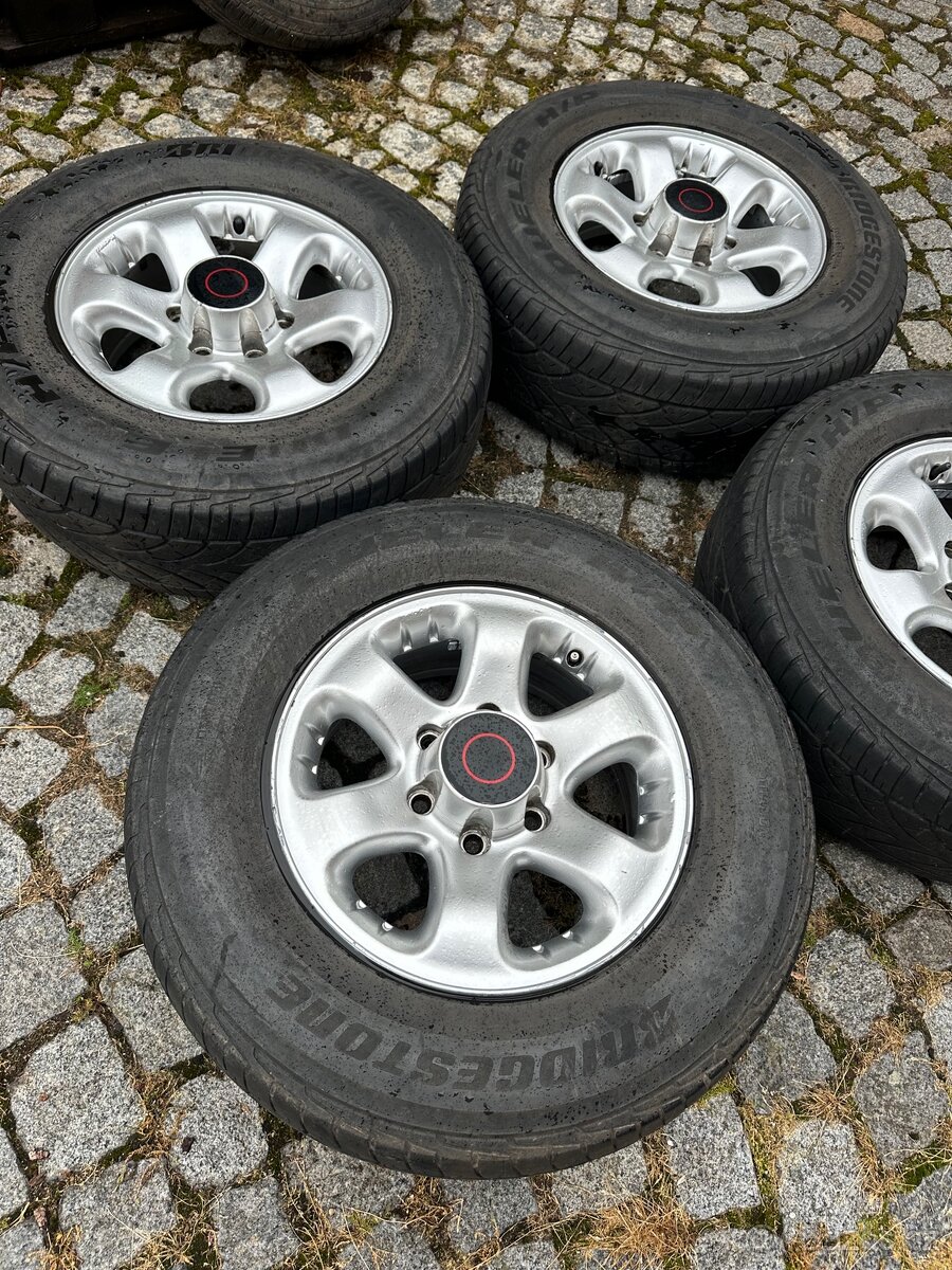 Kola Opel Frontera R16 - 4