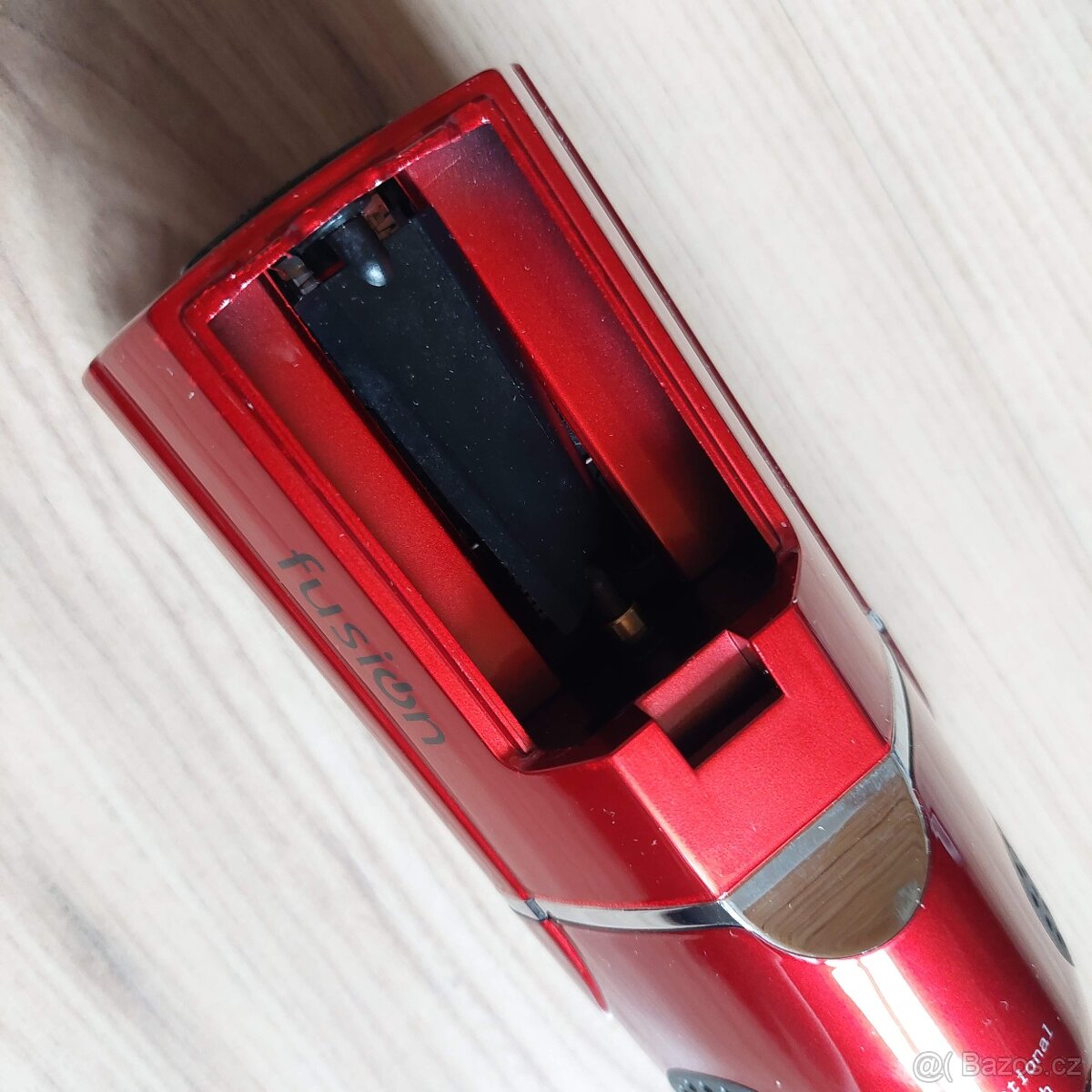 Nový pouze vyzkoušený Zastřihovač vlasových konečků - 4