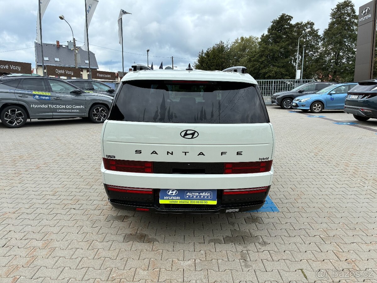 Hyundai Santa Fe 1.6 158kW HYBRID 4x4 AT DPH 7MÍST TAŽNÉ - 4