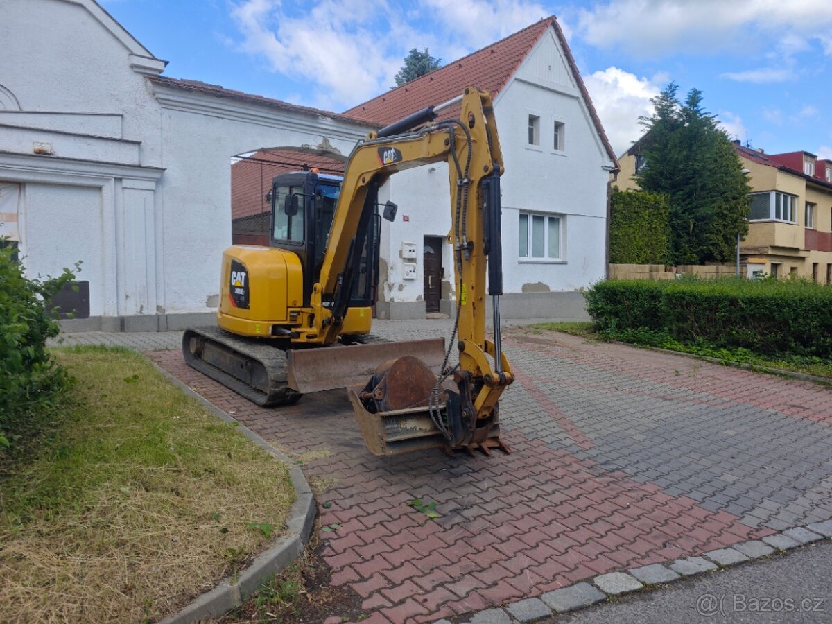 Pásový bagr Caterpillar CAT 305E2, r.v. 2019 - 4