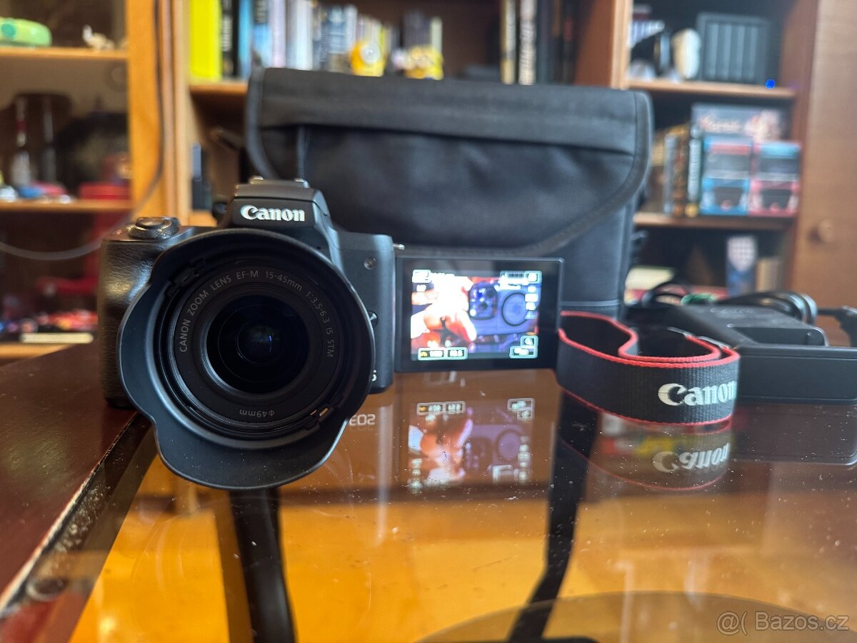 Canon M50 + přílušenství a objektivy - 4