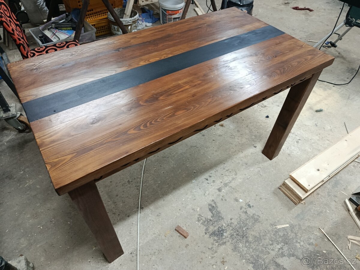 Stůl masivní sibiřský modřín - 4