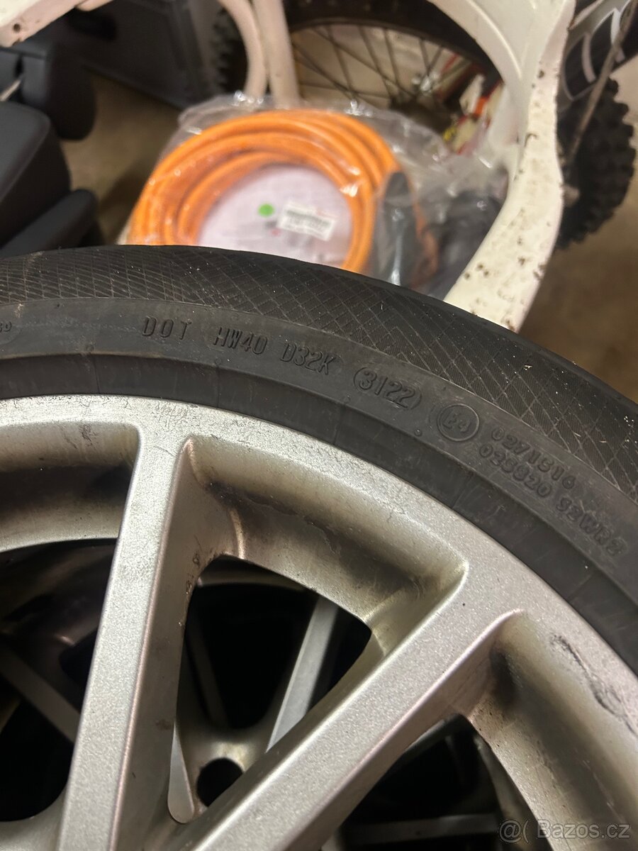 Zimní kola Audi r17 5x112 - 4