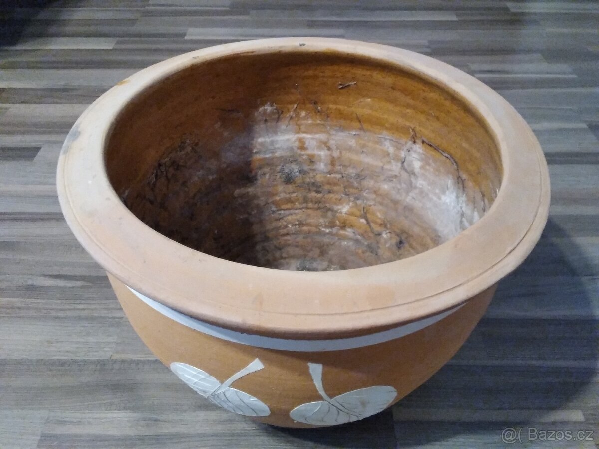 Terakotový ( hliněný ) květináč - 4