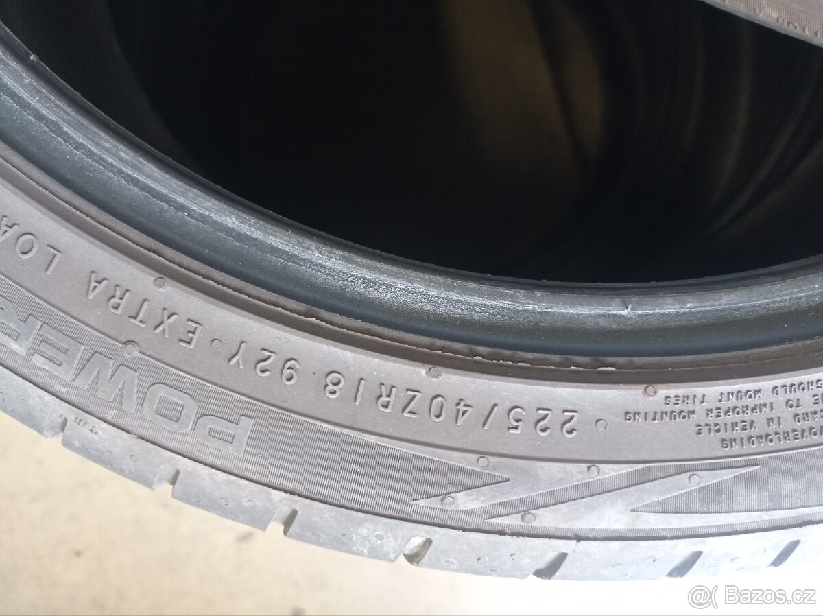 225/40r18 92 Y XL Nokian - 4
