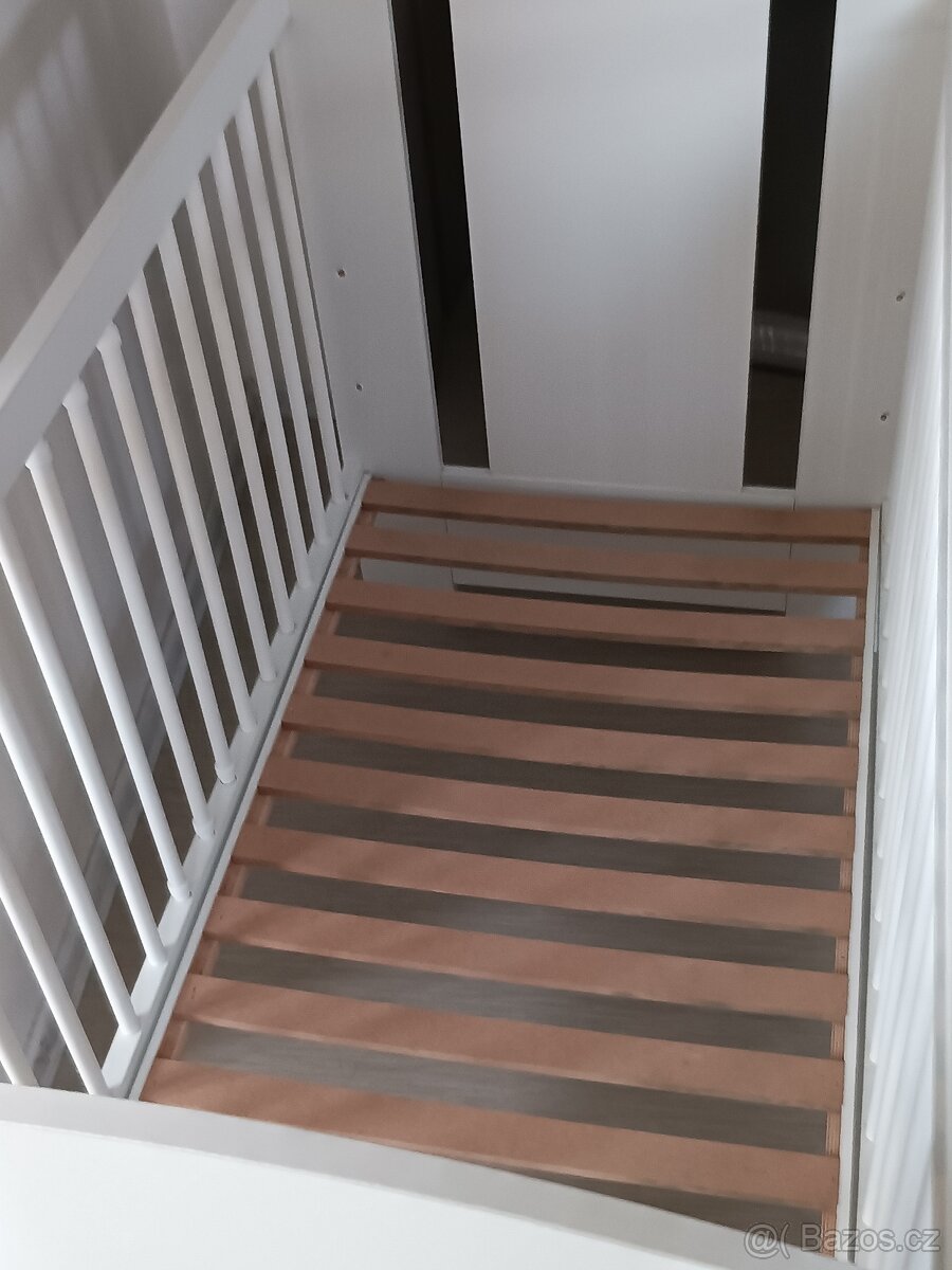 Dřevěná postýlka - 4