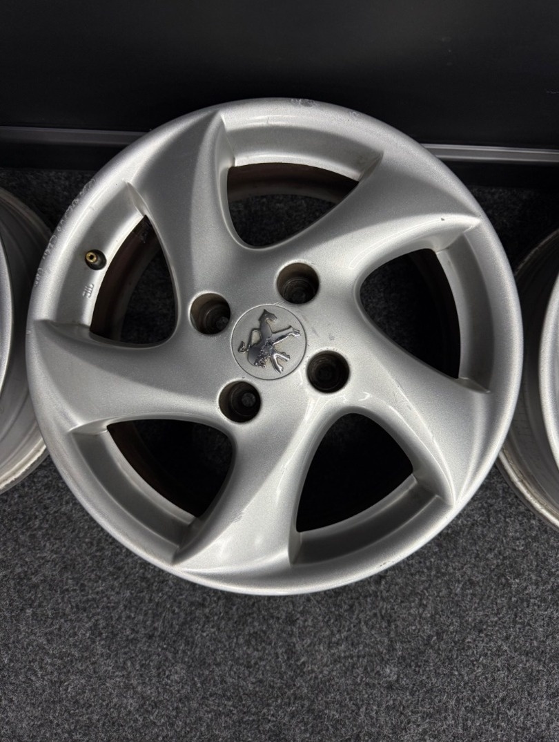 Alu Peugeot 4x108 15” - 4