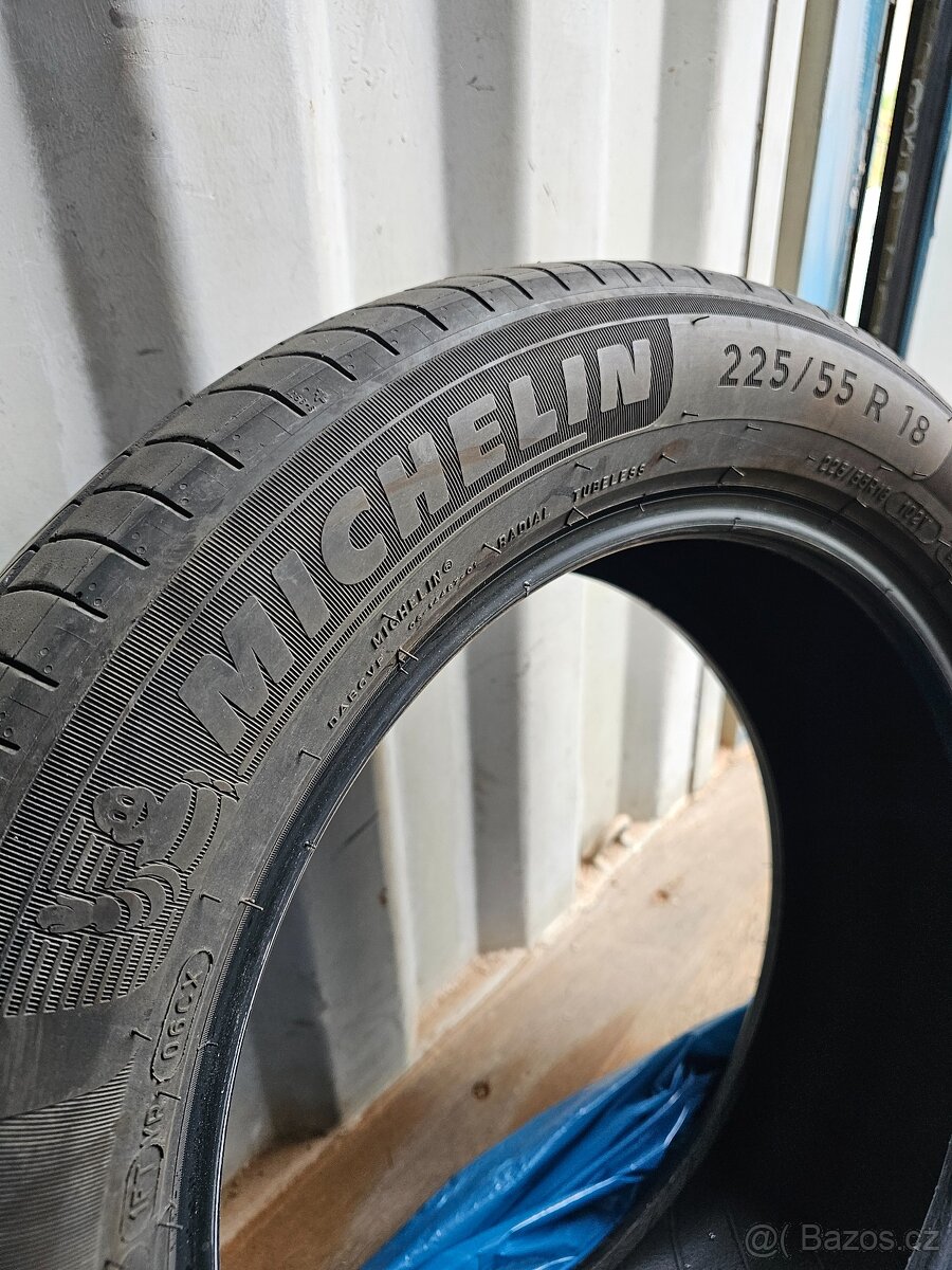 Letní pneu Michelin - 4