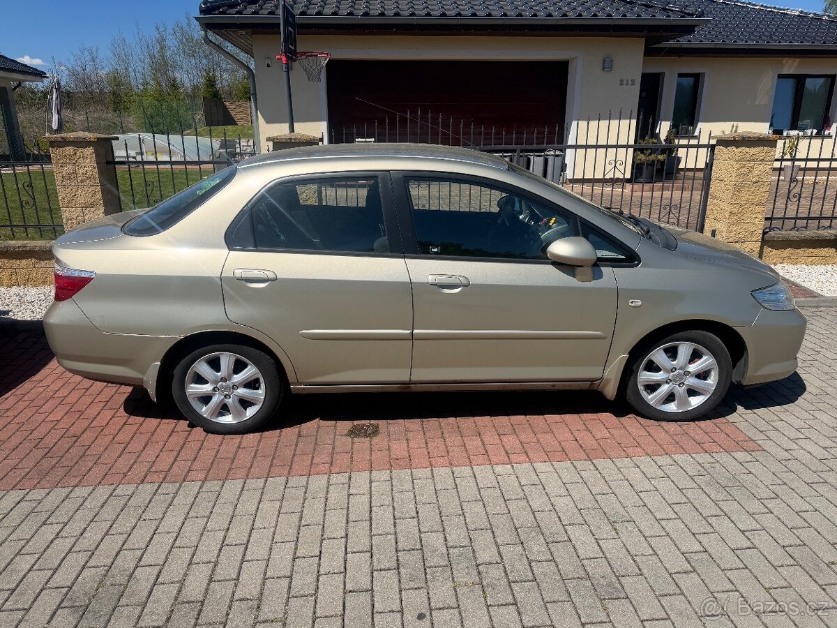 Honda City - 4