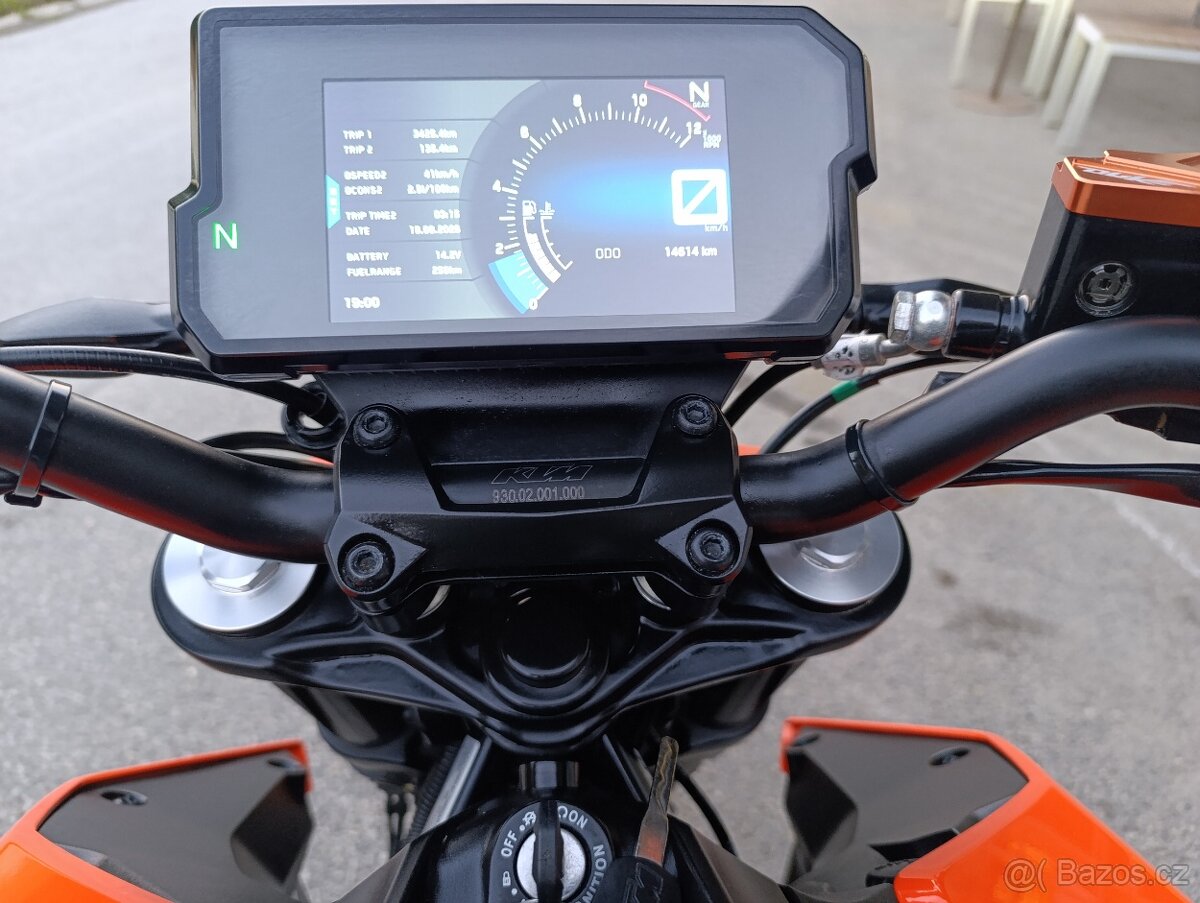 KTM Duke 125 - 4