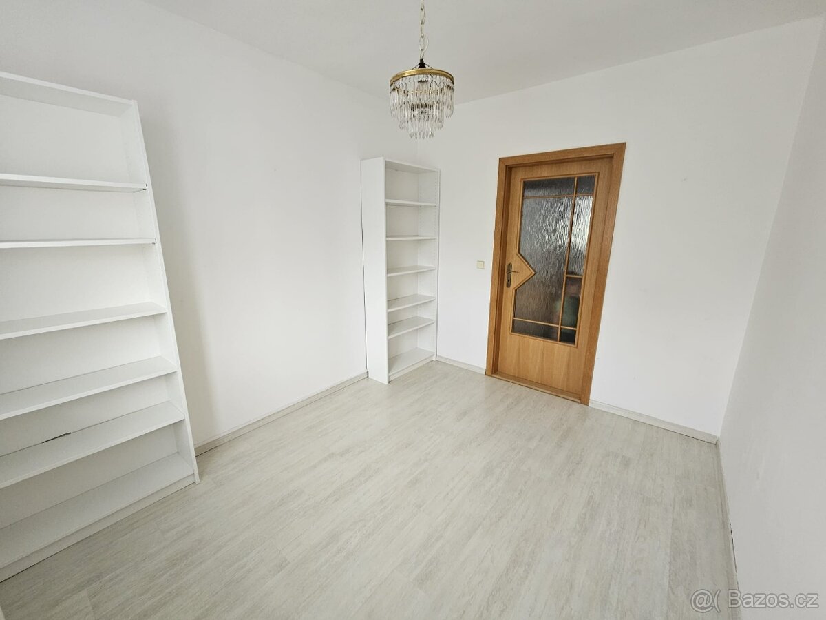 Pronájem bytu v Otrokovicích – skvělá lokalita u řeky - 4