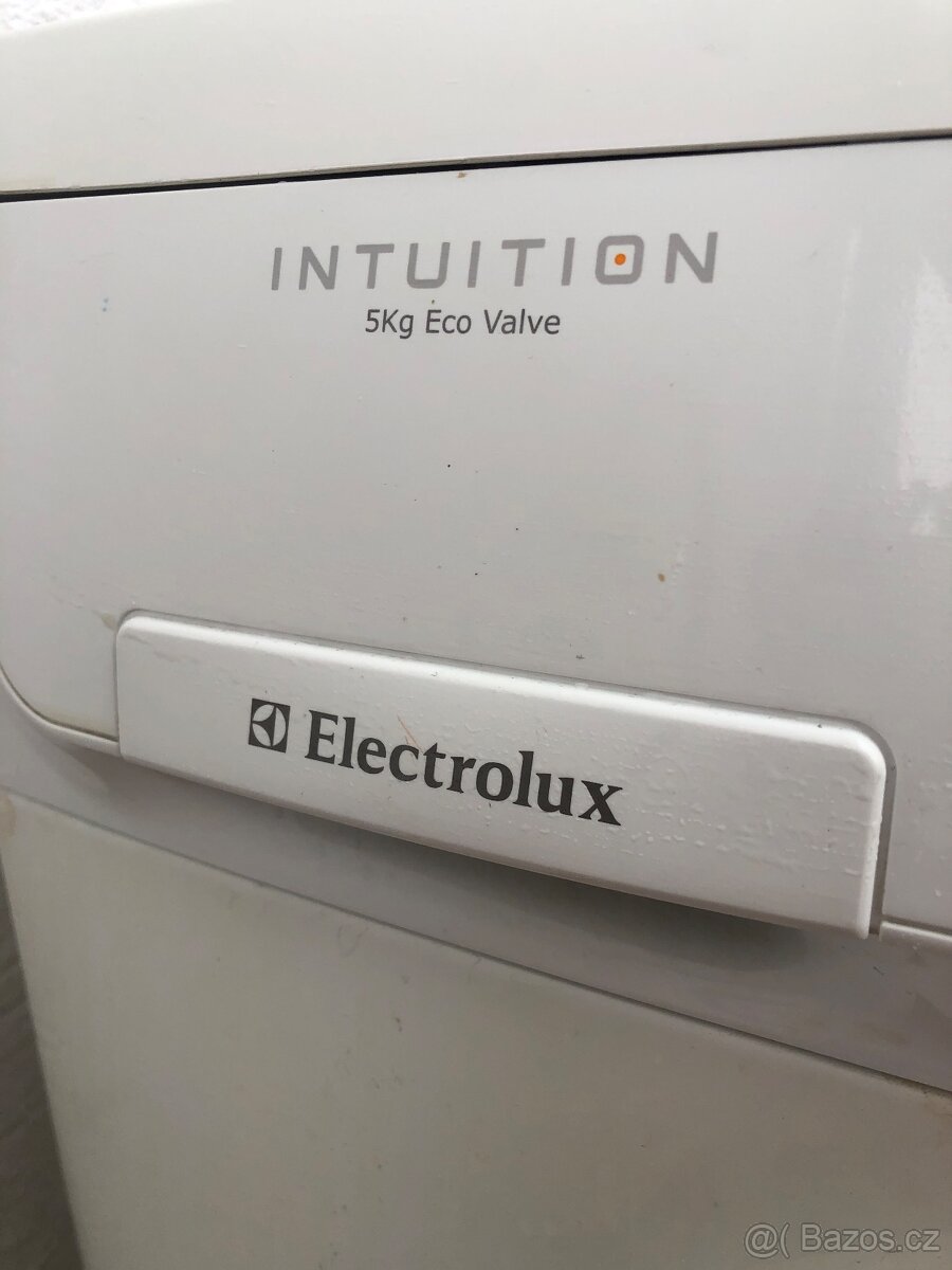 Electrolux Intuition 5kg Eco Valve - 4