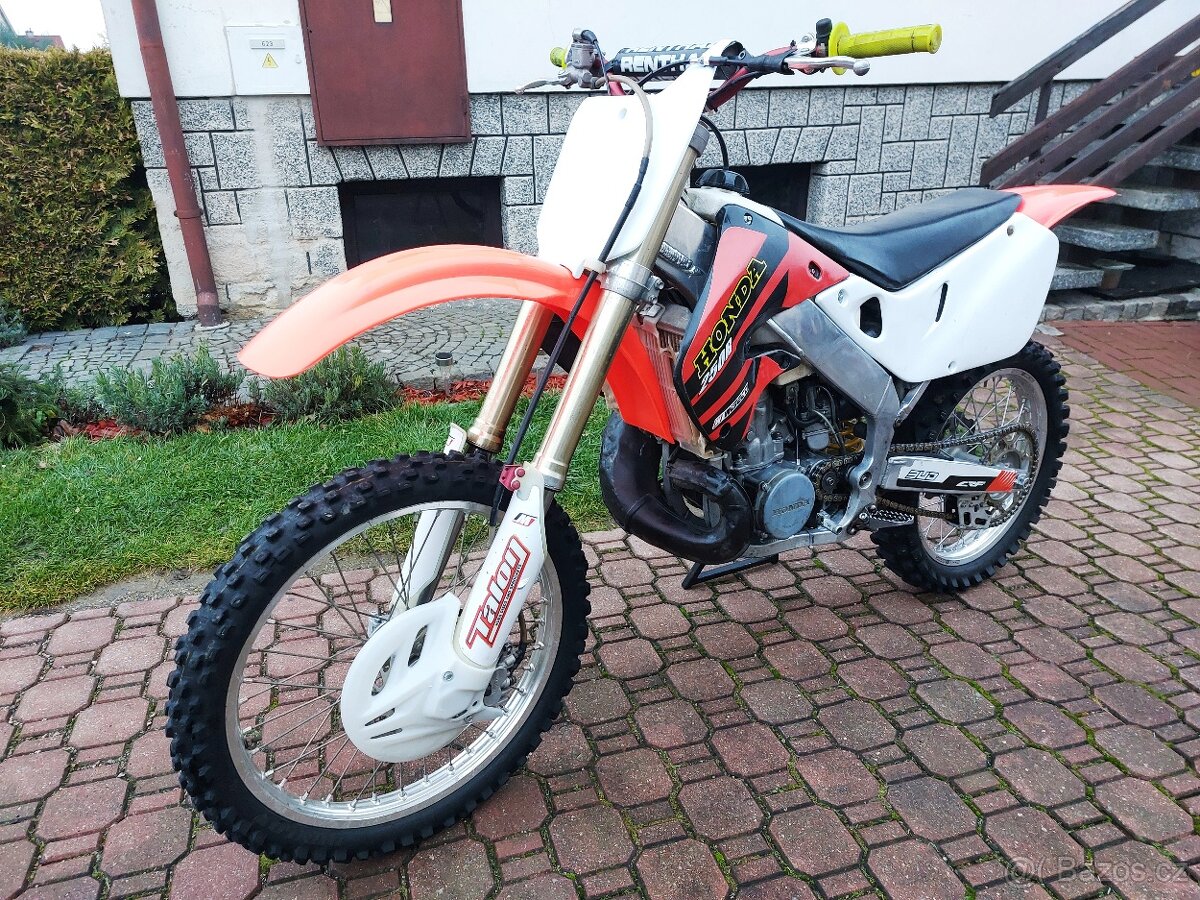 Honda CR250R - 4
