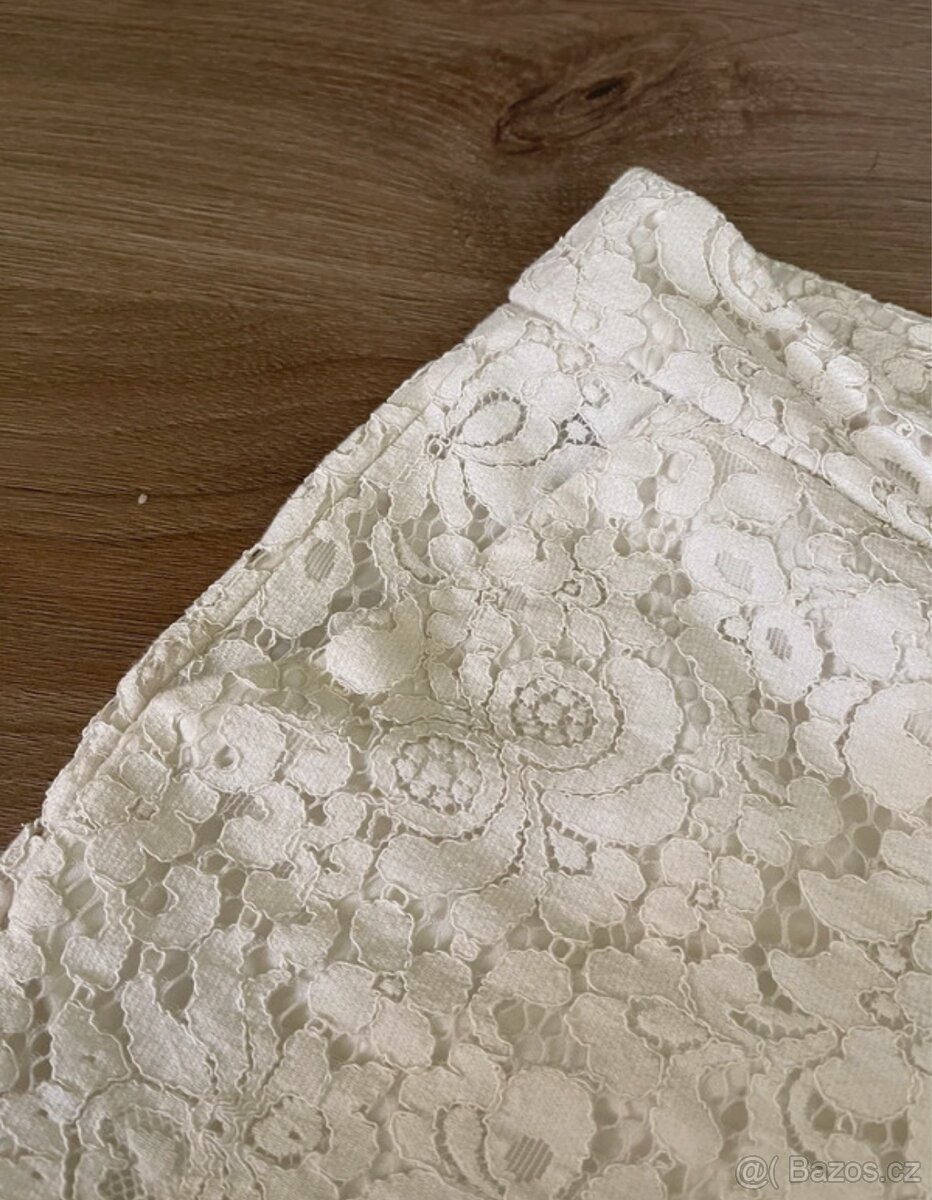 Dámské krajkové kraťasy - 4