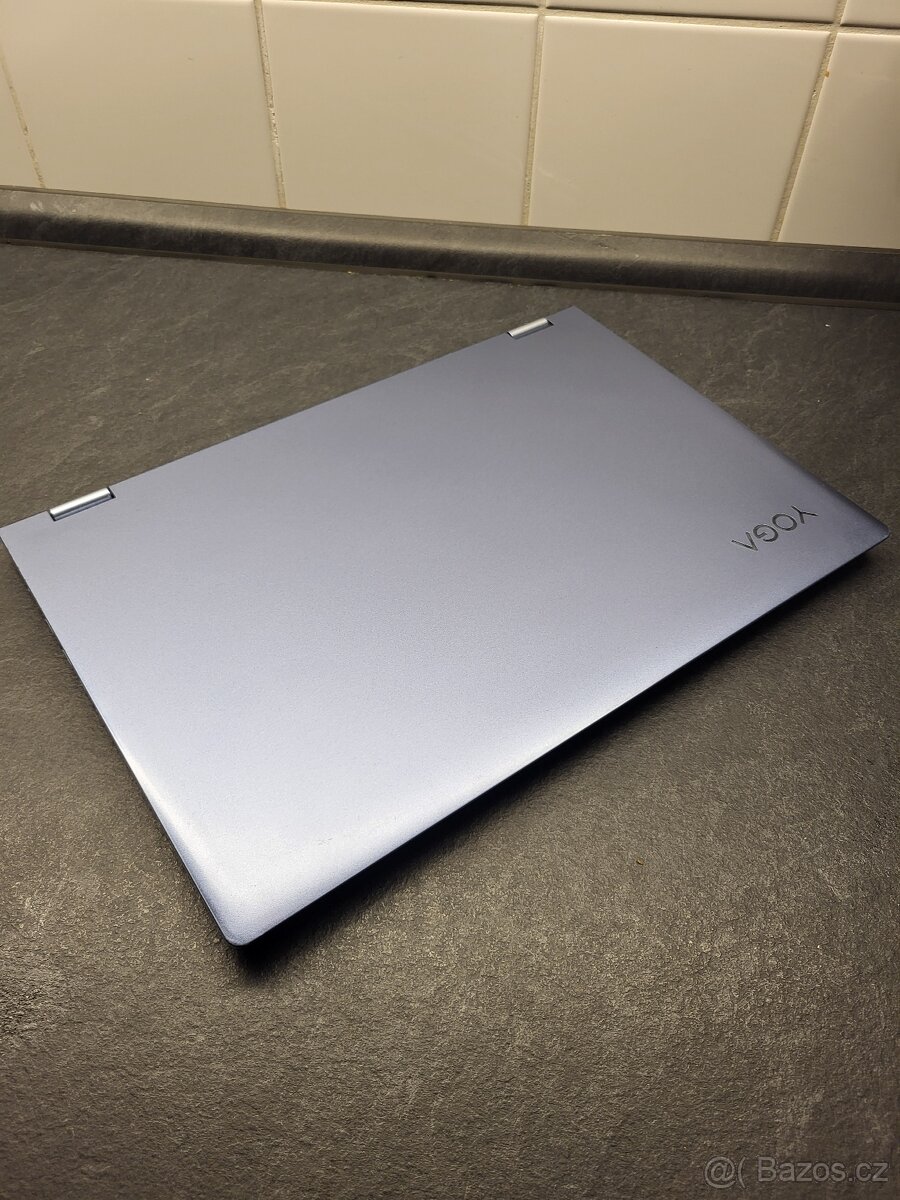 LENOVO YOGA JAKO NOVÝ, BATERIE 100% - 4