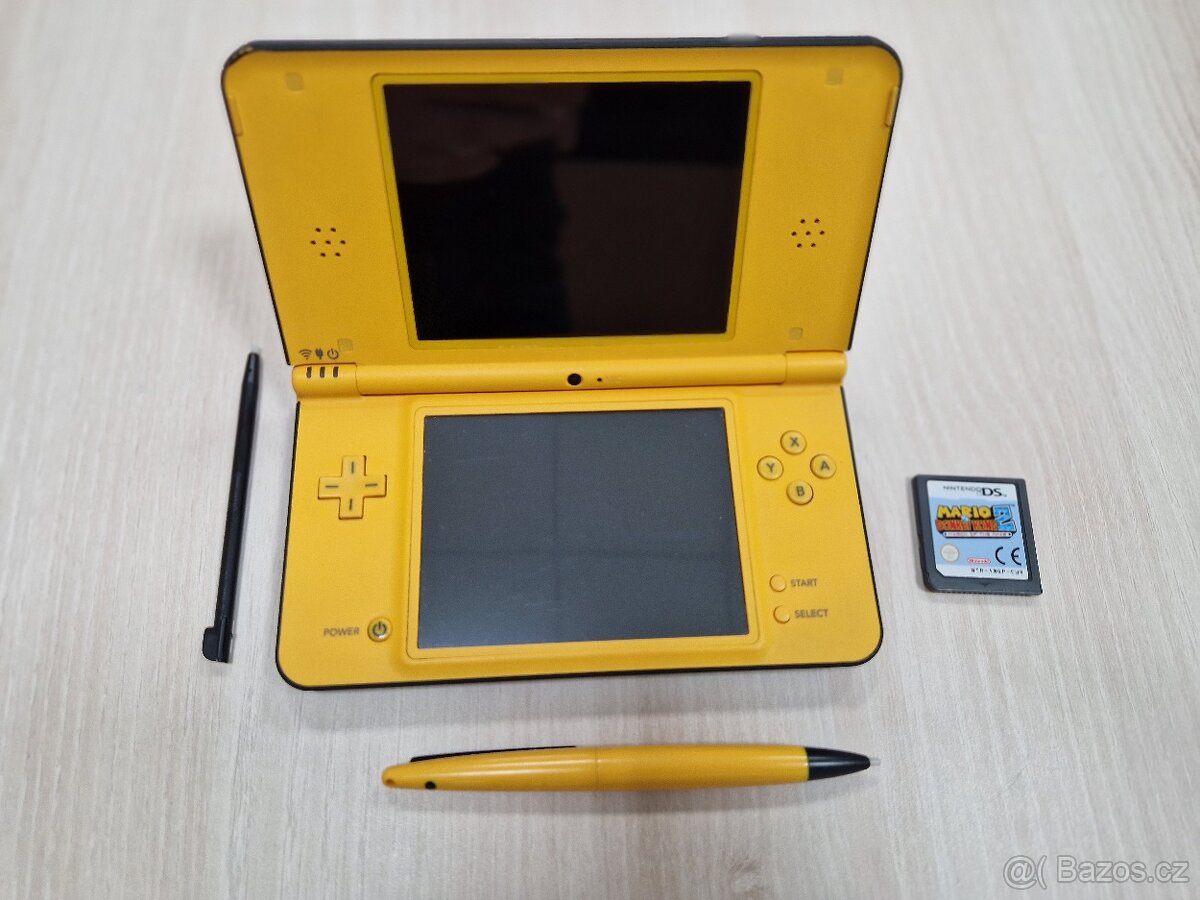 NINTENDTO DSi XL v top stavu ,nová baterie plno her - 4