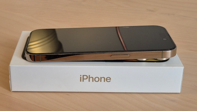Apple iPhone 14 Pro 128GB gold - 4
